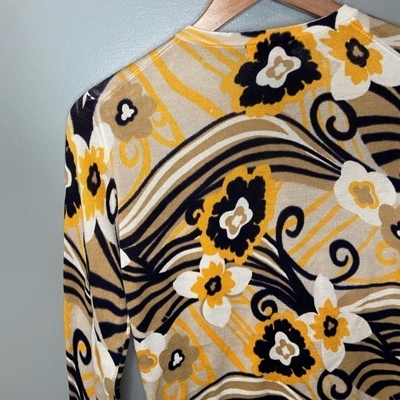 Lilly Pulitzer Retro Floral Mod Swirl Crystal Button Cardigan - Picture 9 of 14